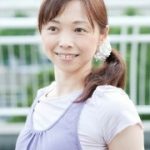 ヨガインストラクター　さとみ由奈