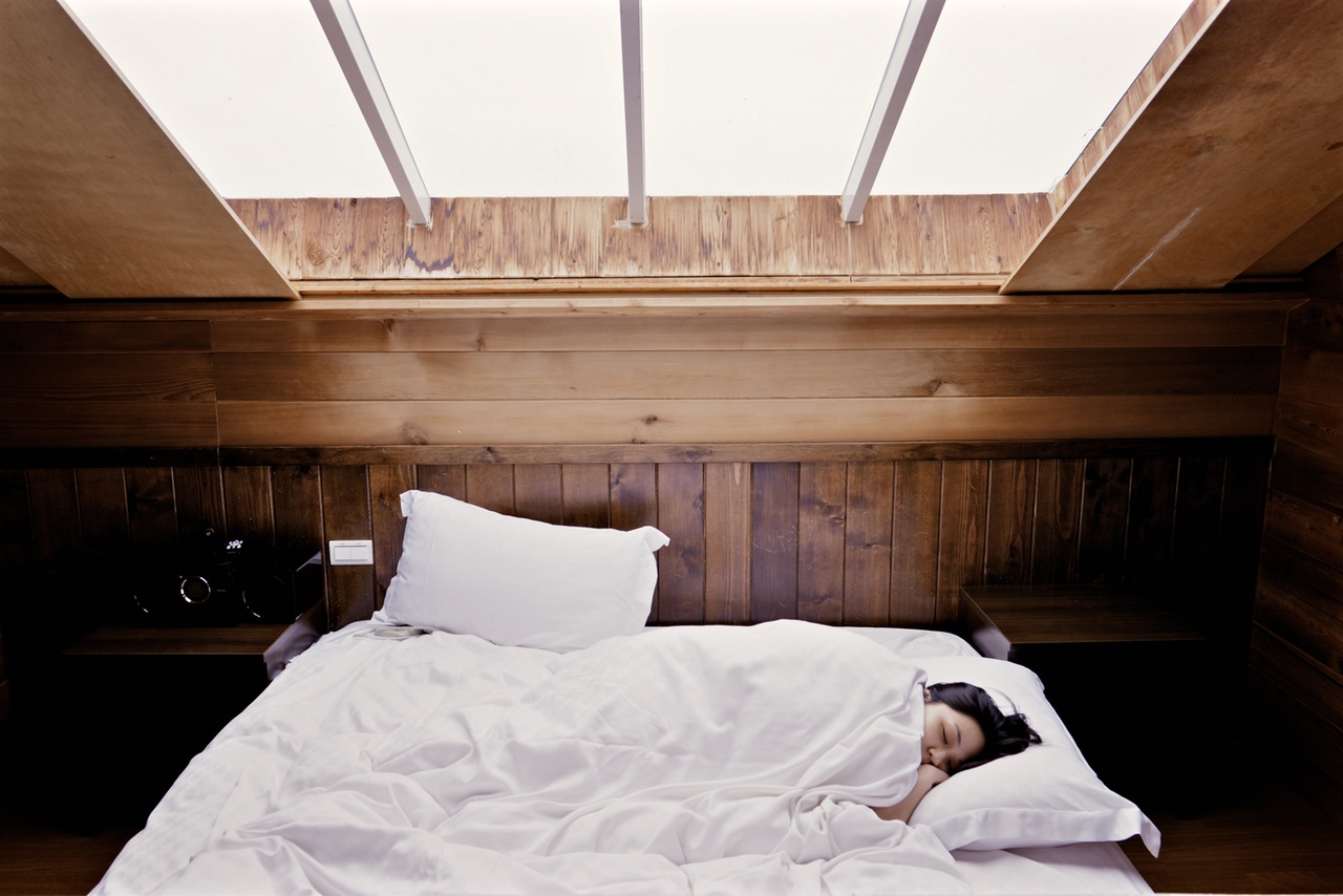 リラックス系ヨガで「質の高い睡眠」を得る方法